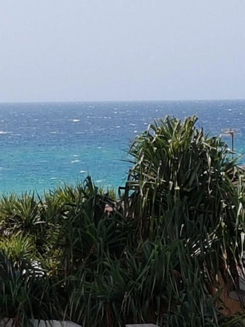 Surfers Chalet - Accommodation Broadbeach 27