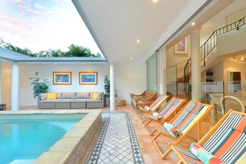 [ ANDY'S BEACH HOUSE ] - Accommodation Broadbeach 18