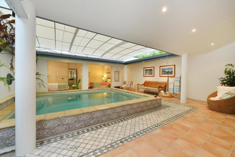 [ ANDY'S BEACH HOUSE ] - Accommodation Broadbeach 22