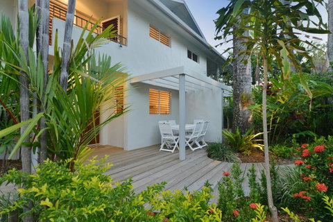 [ ANDY'S BEACH HOUSE ] - Accommodation Broadbeach 12