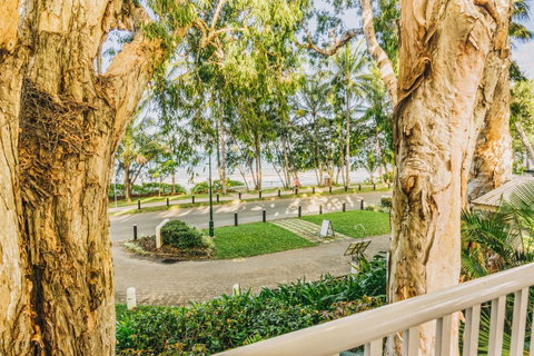 The Reef House Adults Retreat - Enjoy 28 Complimentary Inclusions - Accommodation Broadbeach 37