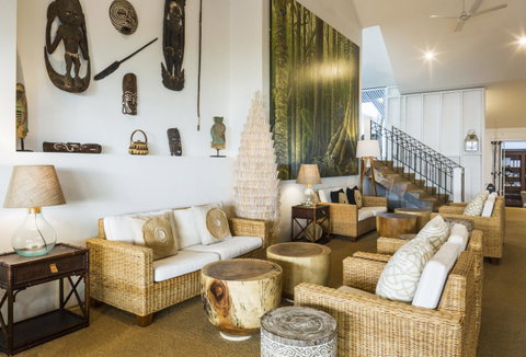 The Reef House Adults Retreat - Enjoy 28 Complimentary Inclusions - Accommodation Broadbeach 2
