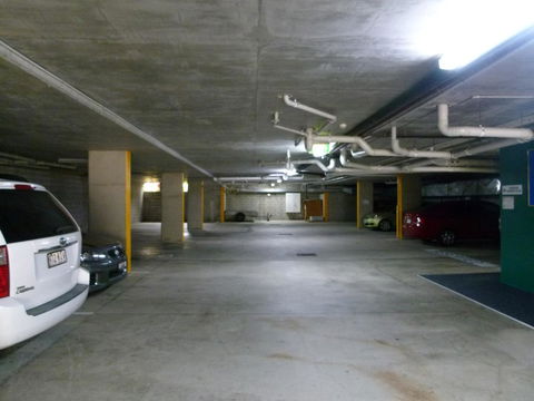 Madison Ocean Breeze Apartments - Accommodation Broadbeach 38