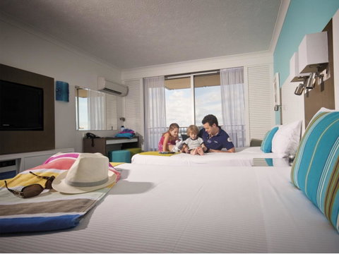 Sea World Resort - Accommodation Broadbeach 3