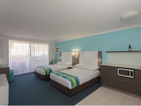 Sea World Resort - Accommodation Broadbeach 2
