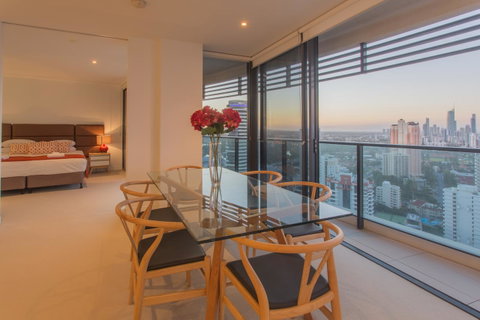 Oracle Resort Broadbeach - Gclr - Accommodation Broadbeach 10