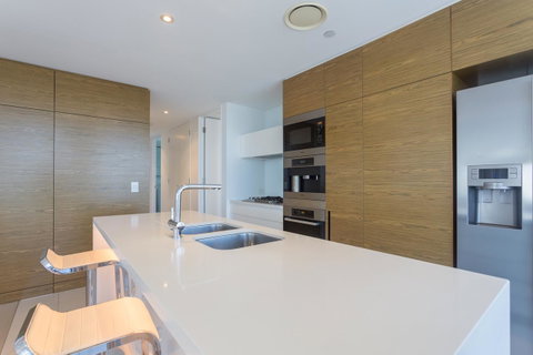 Oracle Resort Broadbeach - Gclr - Accommodation Broadbeach 28