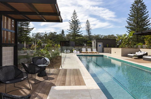 Boardwalk Burleigh Beach - Official - Accommodation Broadbeach 15