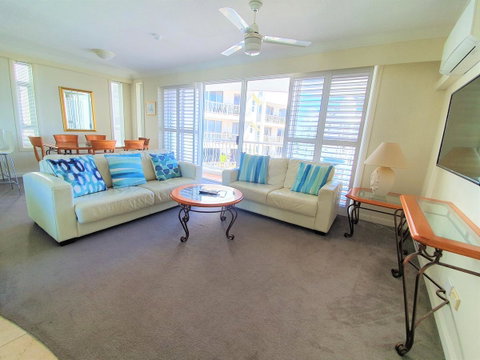 Broadbeach Holiday Apartments - Accommodation Broadbeach 17