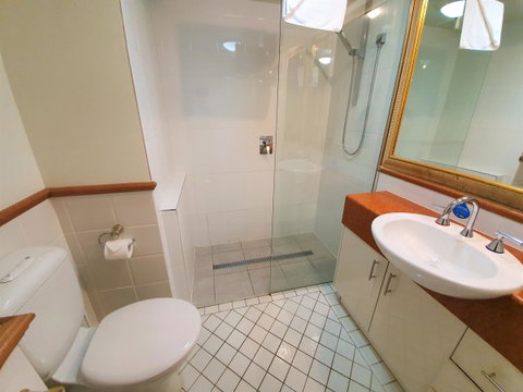 Broadbeach Holiday Apartments - Accommodation Broadbeach 26