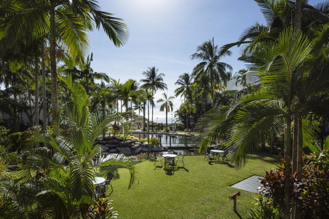 Coral Sands Beachfront Resort - Accommodation Broadbeach 21