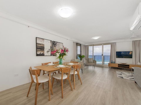 Sunbird Beach Resort Main Beach - Accommodation Broadbeach 33