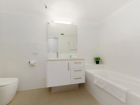 Sunbird Beach Resort Main Beach - Accommodation Broadbeach 31