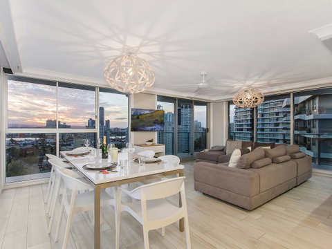 Sunbird Beach Resort Main Beach - Accommodation Broadbeach 11