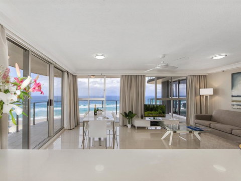 Sunbird Beach Resort Main Beach - Accommodation Broadbeach 18
