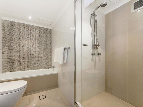 Sunbird Beach Resort Main Beach - Accommodation Broadbeach 20