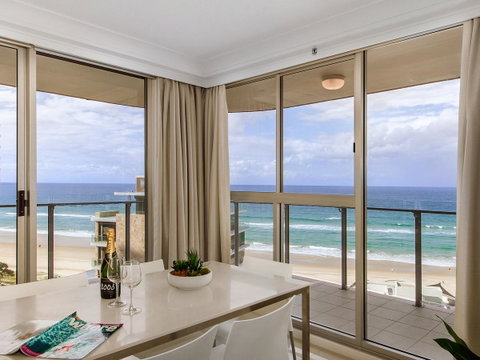 Sunbird Beach Resort Main Beach - Accommodation Broadbeach 17