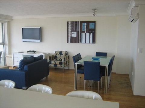 Talisman Apartments - Accommodation Broadbeach 13