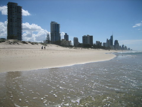Talisman Apartments - Accommodation Broadbeach 9