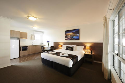 Takalvan Motel - Accommodation Broadbeach 0