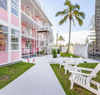 The Pink Hotel Coolangatta - Accommodation Broadbeach