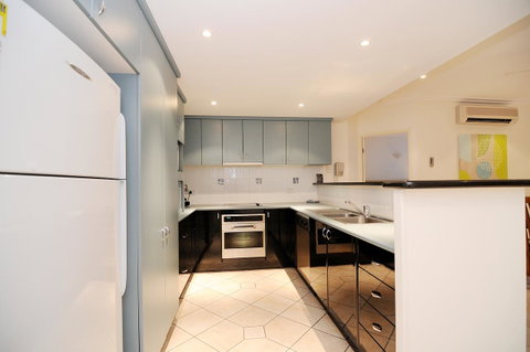 Oasis At Palm Cove - Accommodation Broadbeach 29