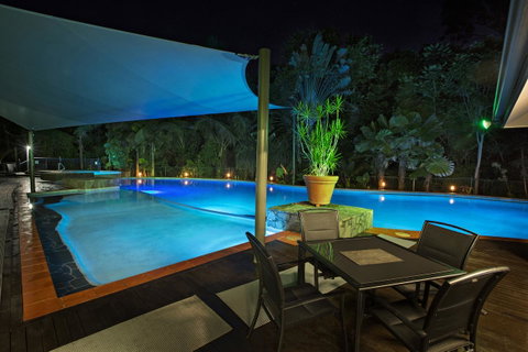Oasis At Palm Cove - Accommodation Broadbeach 5