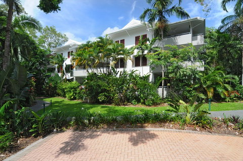 Oasis At Palm Cove - Accommodation Broadbeach 27