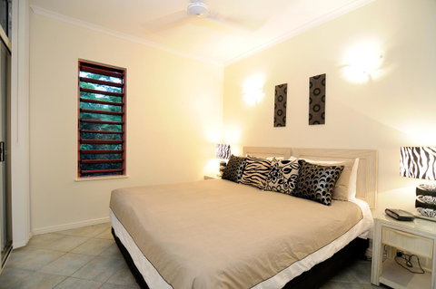 Oasis At Palm Cove - Accommodation Broadbeach 22