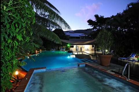 Oasis At Palm Cove - Accommodation Broadbeach 32