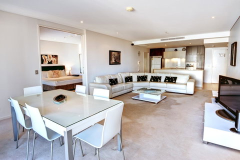 The Wave Resort - Accommodation Broadbeach 34