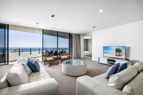 The Wave Resort - Accommodation Broadbeach 9