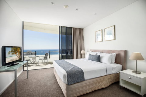 The Wave Resort - Accommodation Broadbeach 10