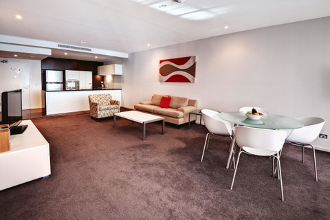 The Wave Resort - Accommodation Broadbeach 32