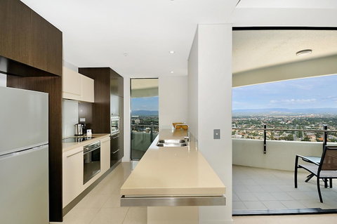 The Wave Resort - Accommodation Broadbeach 18