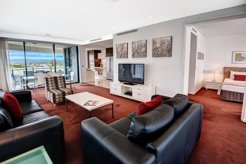 The Wave Resort - Accommodation Broadbeach 33