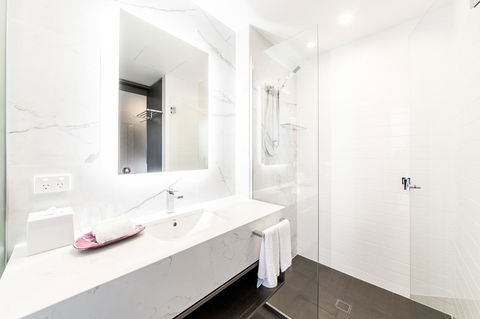 Sage Hotel James Street - Accommodation Broadbeach 17