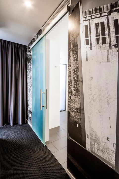 Sage Hotel James Street - Accommodation Broadbeach 7