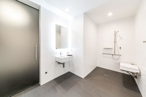 Sage Hotel James Street - Accommodation Broadbeach 11