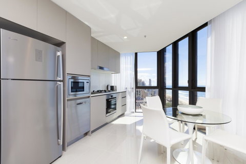 Rhapsody Resort - Official - Accommodation Broadbeach 33