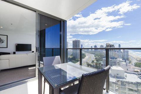 Rhapsody Resort - Official - Accommodation Broadbeach 17