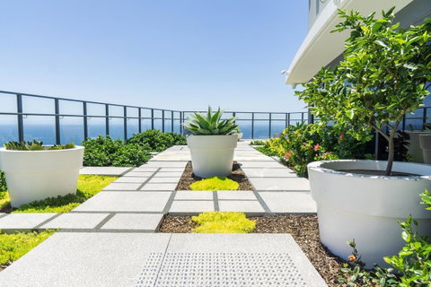 Rhapsody Resort - Official - Accommodation Broadbeach 3