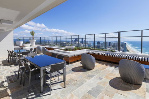 Rhapsody Resort - Official - Accommodation Broadbeach 37