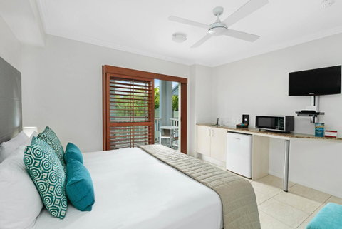 Mantra Aqueous On Port - Accommodation Broadbeach 21