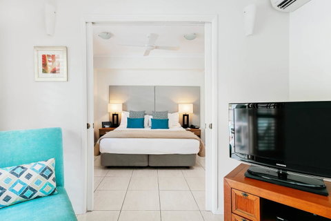 Mantra Aqueous On Port - Accommodation Broadbeach 2