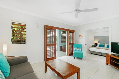 Mantra Aqueous On Port - Accommodation Broadbeach 1