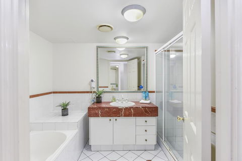 APR Private SUITES MOROC By The Beach - Accommodation Broadbeach 28