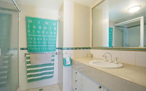 APR Private SUITES MOROC By The Beach - Accommodation Broadbeach 41