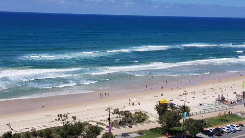 APR Private SUITES MOROC By The Beach - Accommodation Broadbeach 36