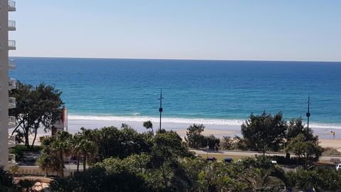 APR Private SUITES MOROC By The Beach - Accommodation Broadbeach 6